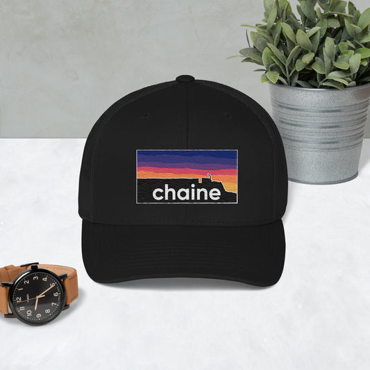 Sunet Driving Embroidered - Chaine Unisex Trucker Cap